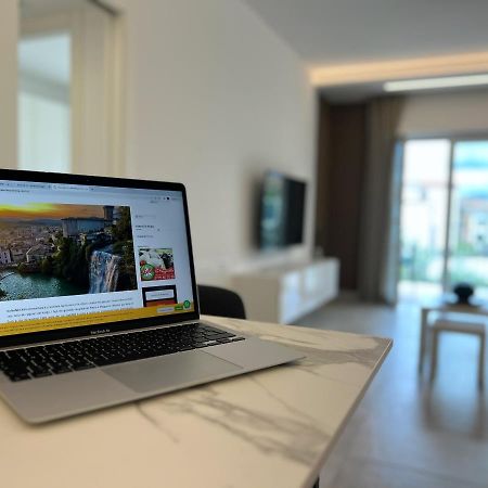 Naiade Apartment - Parcheggio Privato Coperto Incluso Isola di Liri 외부 사진